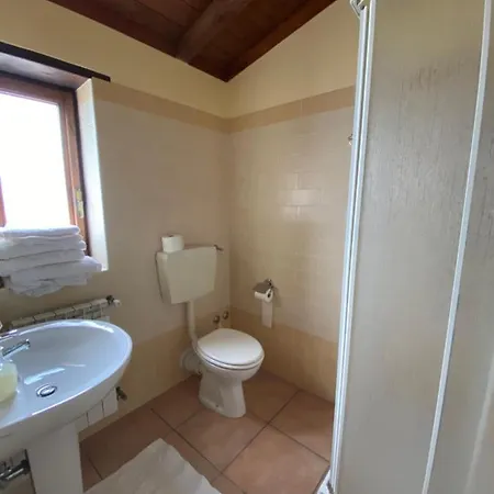 Agriturismo Il Vecchio Casale Agroturismo Mirabella Eclano
